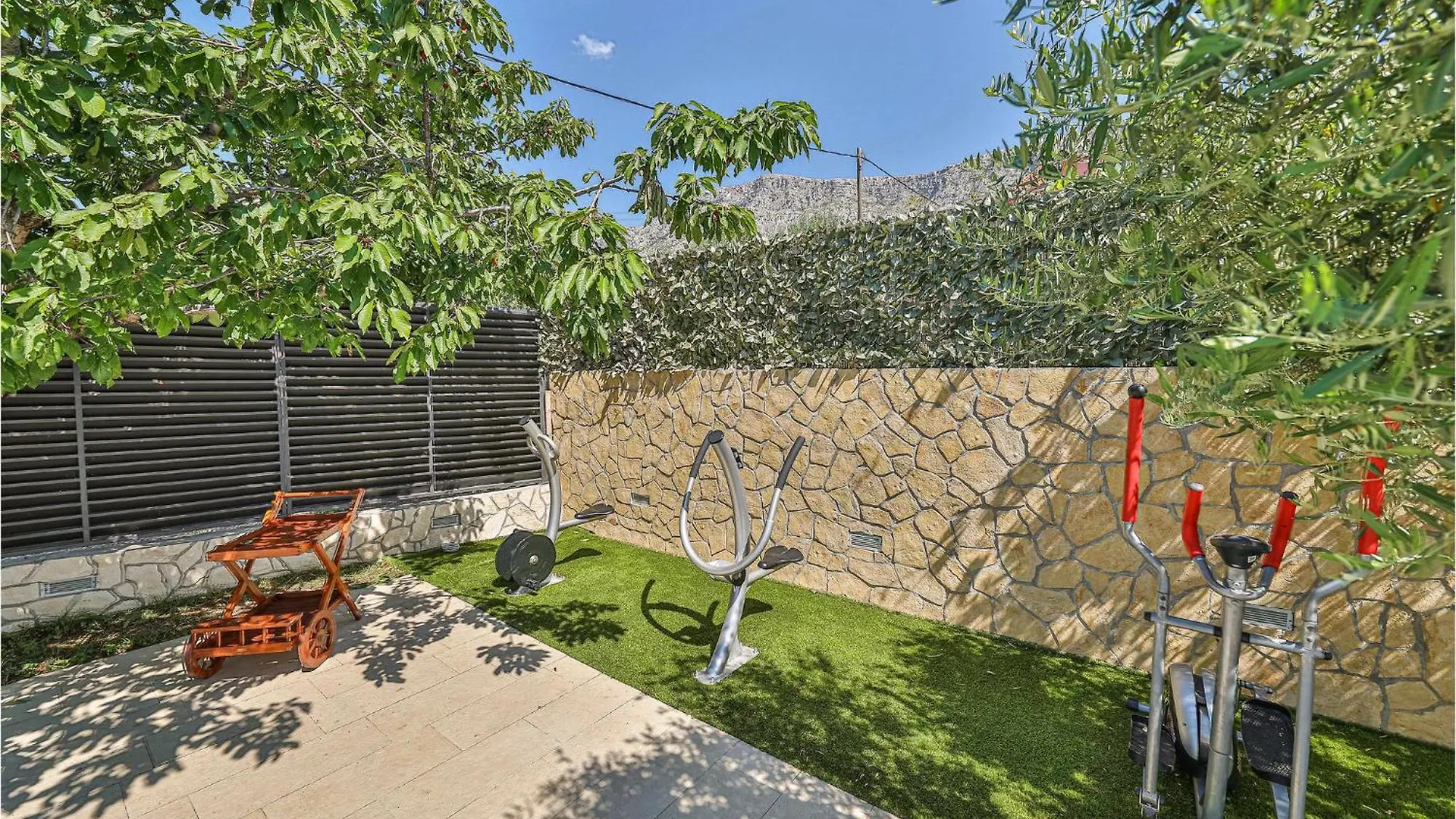 Holiday home Lovely Home In Kastel Sucurac With Sauna Kastela